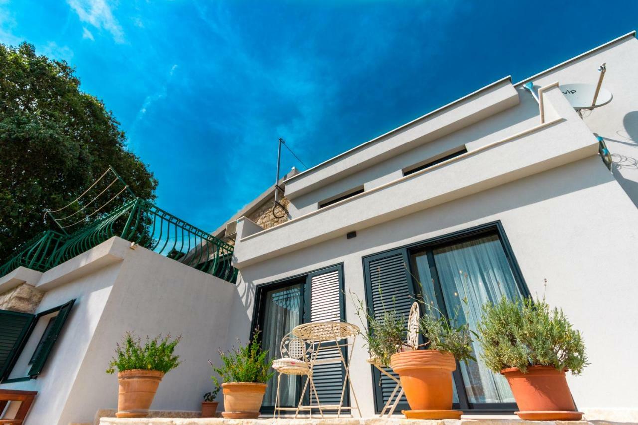 Villa O'Zrna Klis Exteriér fotografie